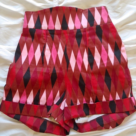Collectif Pants - Laura byrnes shorts